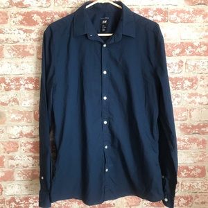 H&M Easy Iron Blue Button Down Dress Shirt
